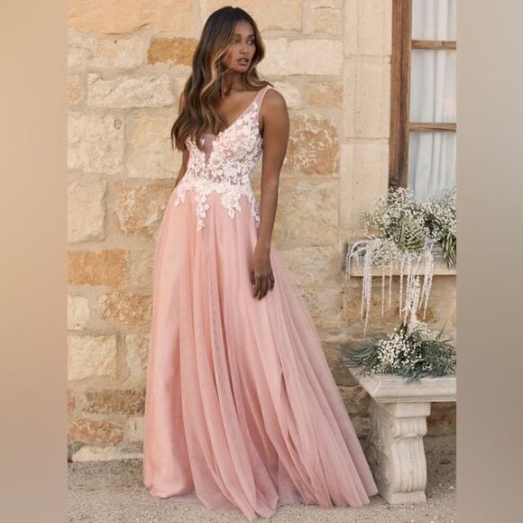 NWOT Lulu’s Beloved One Mauve Sequin Embroidered Tulle Backless Maxi Dress $228 - Picture 1 of 13